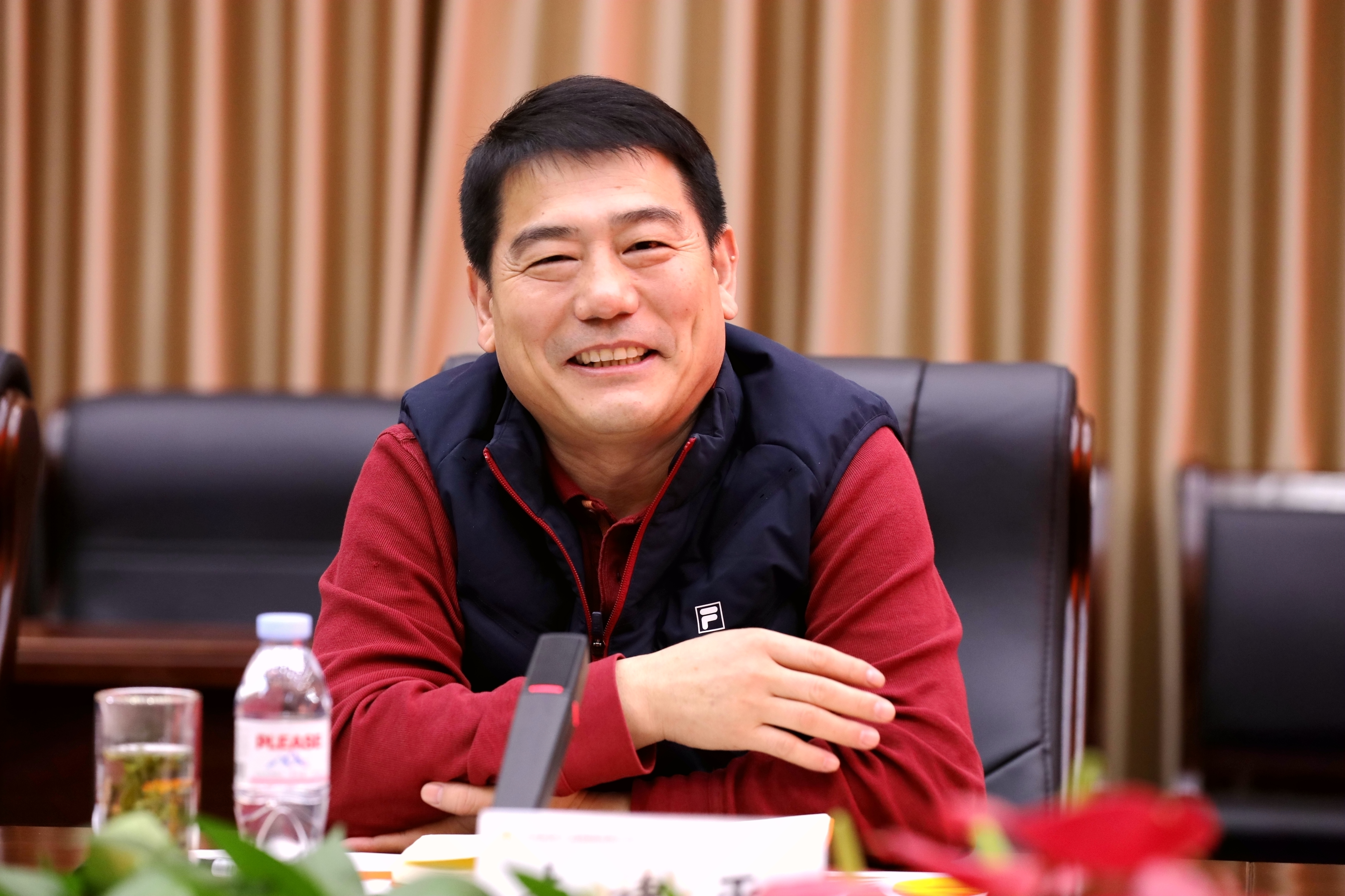 李建平表示,信息技术工作要取得突破,就要有决心,有恒心,有重心,有